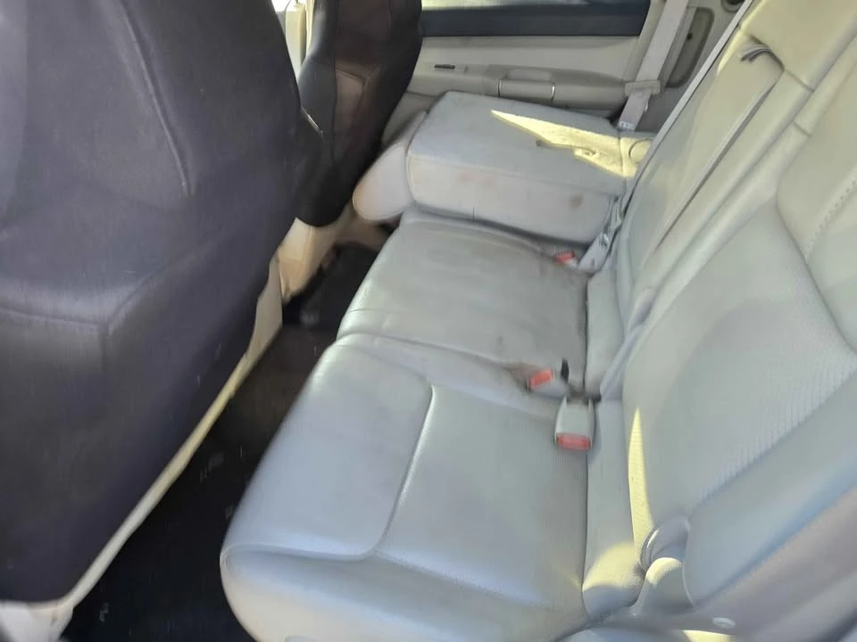 2006 Jeep Commander - Image 10 of 13