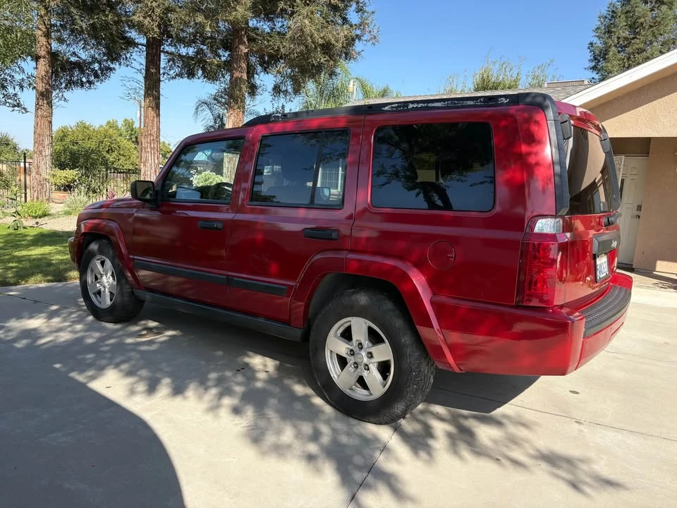 2006 Jeep Commander - Image 4 of 12