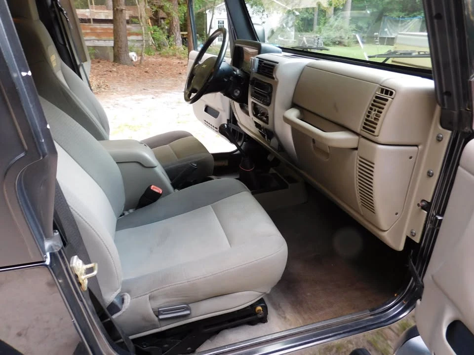 2006 Jeep TJ Wrangler - Image 10 of 20