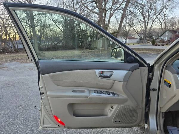 2006 Kia Optima/K5 - Image 12 of 15