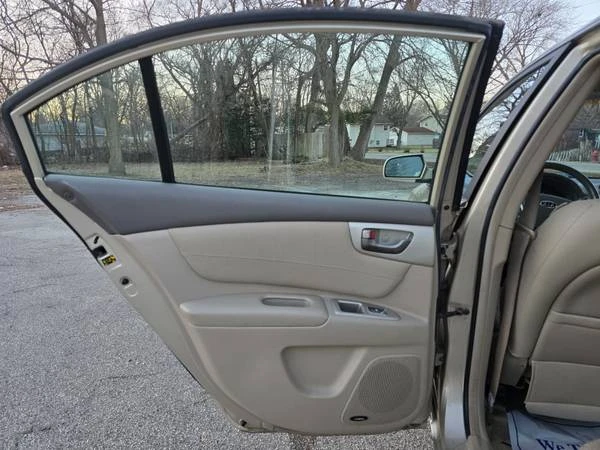 2006 Kia Optima/K5 - Image 11 of 15