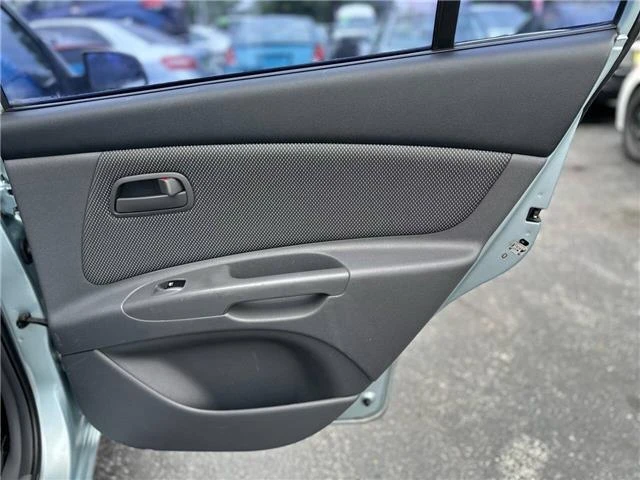 2006 Kia Rio - Image 21 of 21