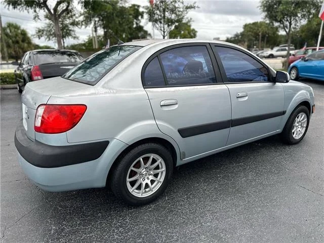 2006 Kia Rio - Image 6 of 21