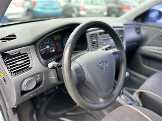 2006 Kia Rio - Image 11 of 21