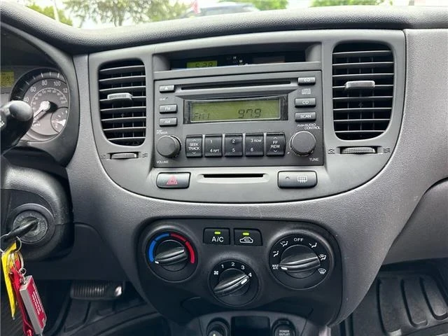 2006 Kia Rio - Image 14 of 21