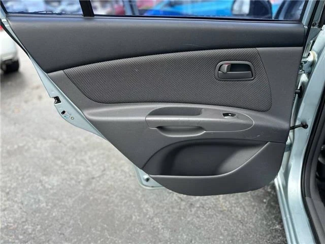 2006 Kia Rio - Image 18 of 21