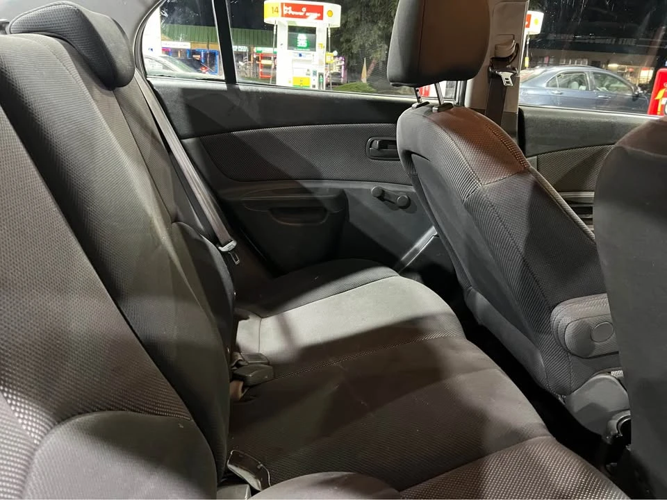 2006 Kia Rio - Image 13 of 14
