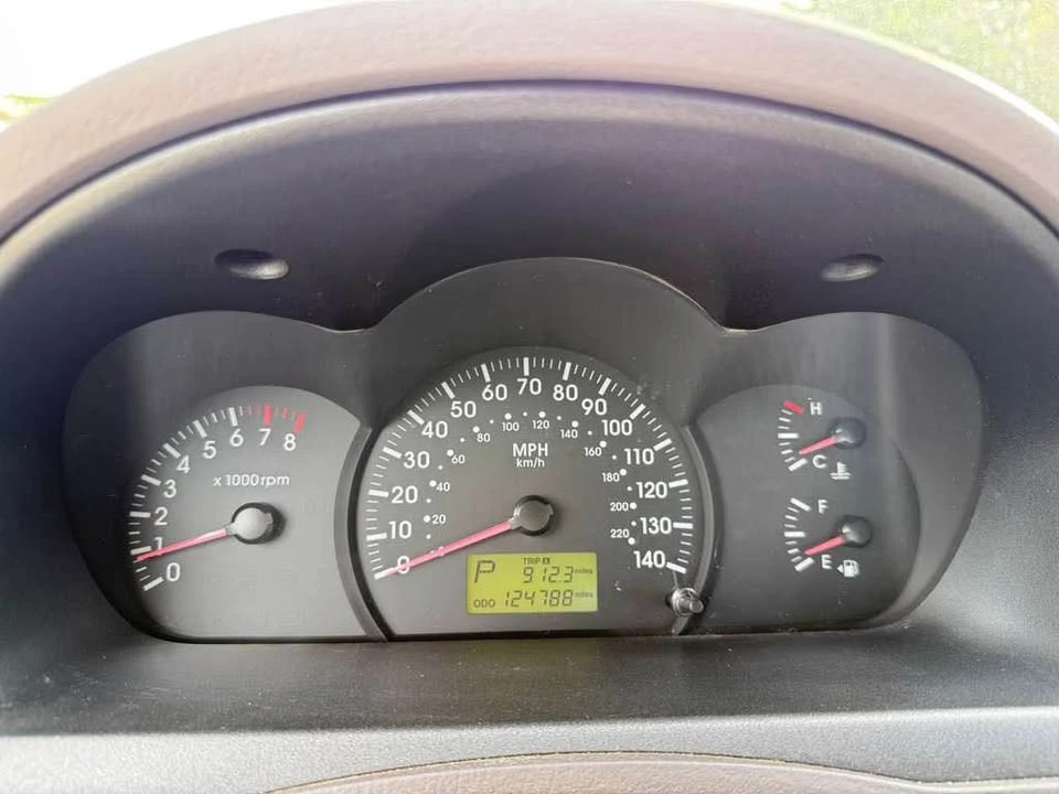 2006 Kia Spectra - Image 11 of 14