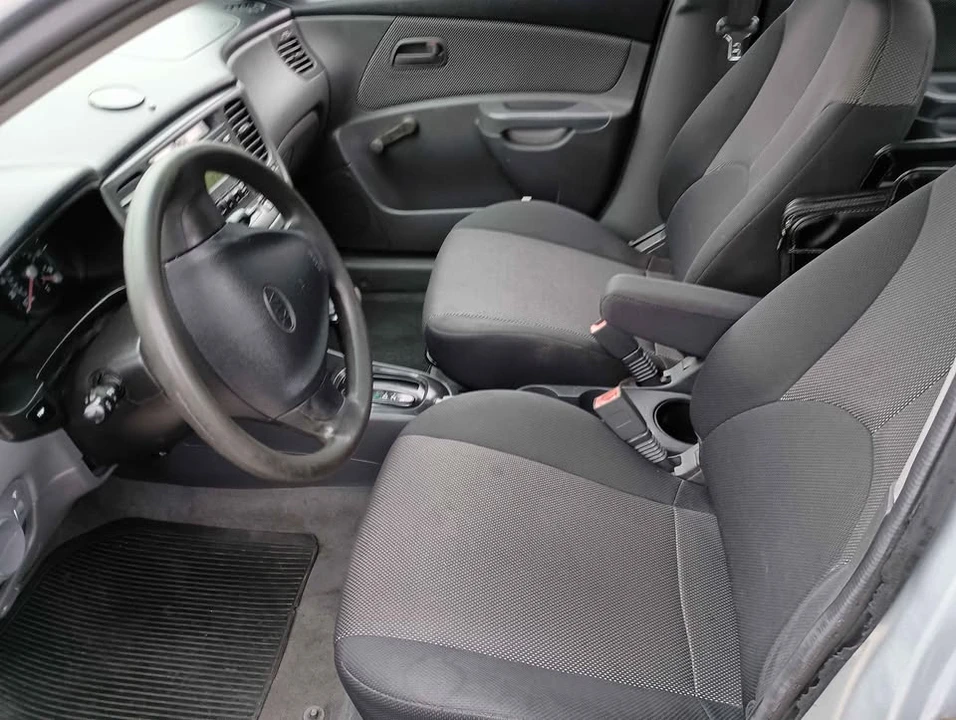 2006 Kia Rio - Image 7 of 8