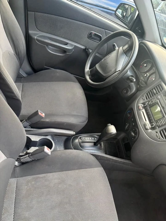 2006 Kia Rio - Image 6 of 6