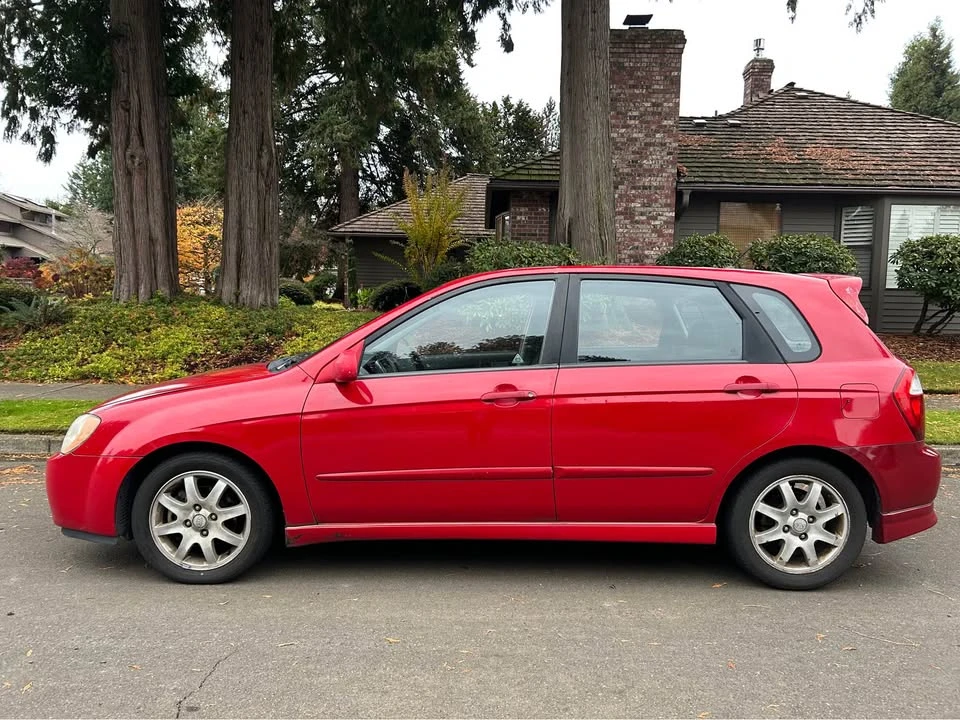 2006 Kia Spectra - Image 2 of 10