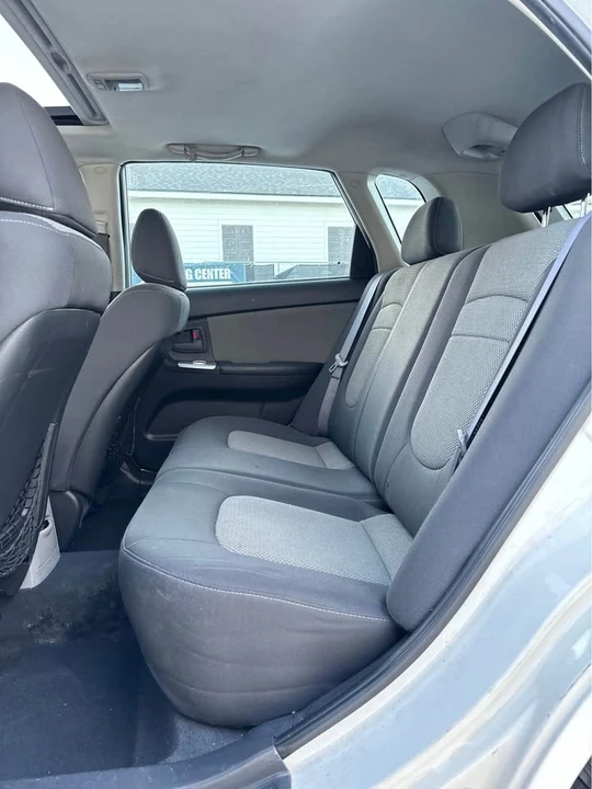 2006 Kia Spectra - Image 6 of 8