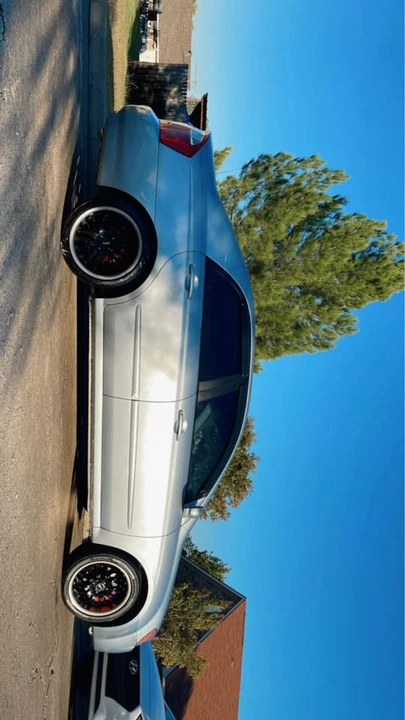 2006 Kia Spectra - Image 2 of 4