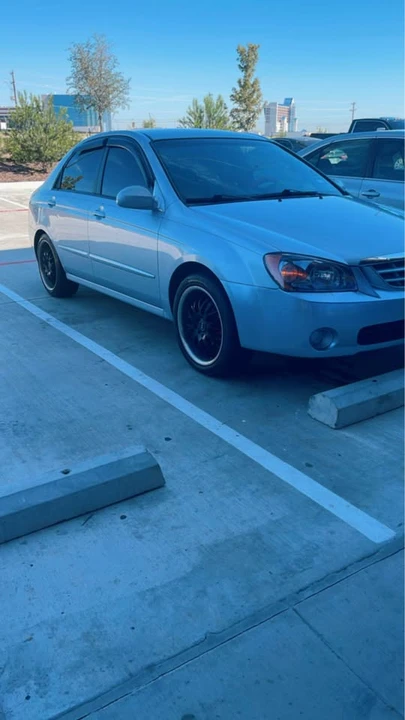 2006 Kia Spectra - Image 4 of 4