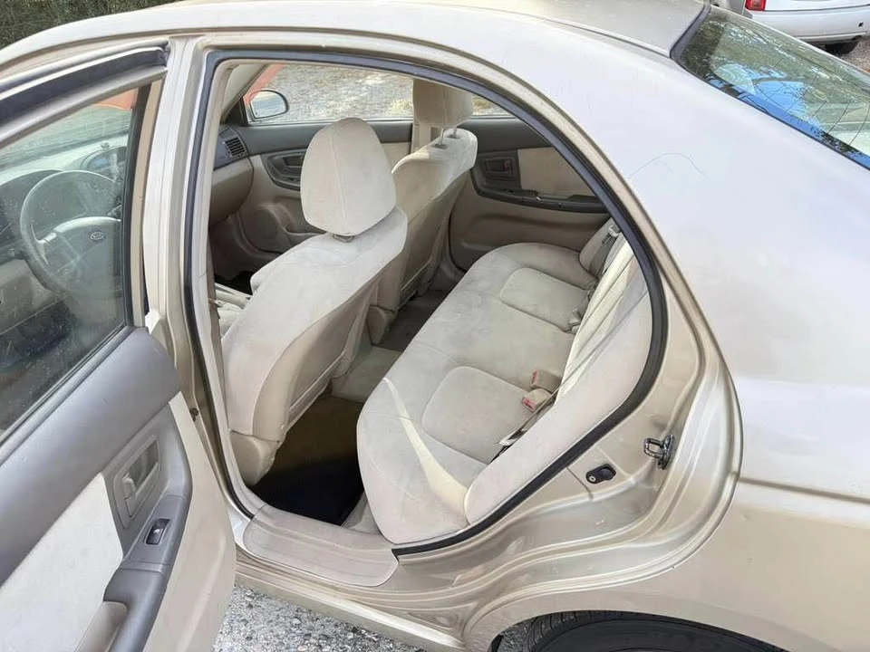 2006 Kia Spectra - Image 12 of 14