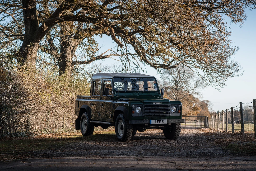 2006 Land Rover Defender 110 - Image 15 of 31