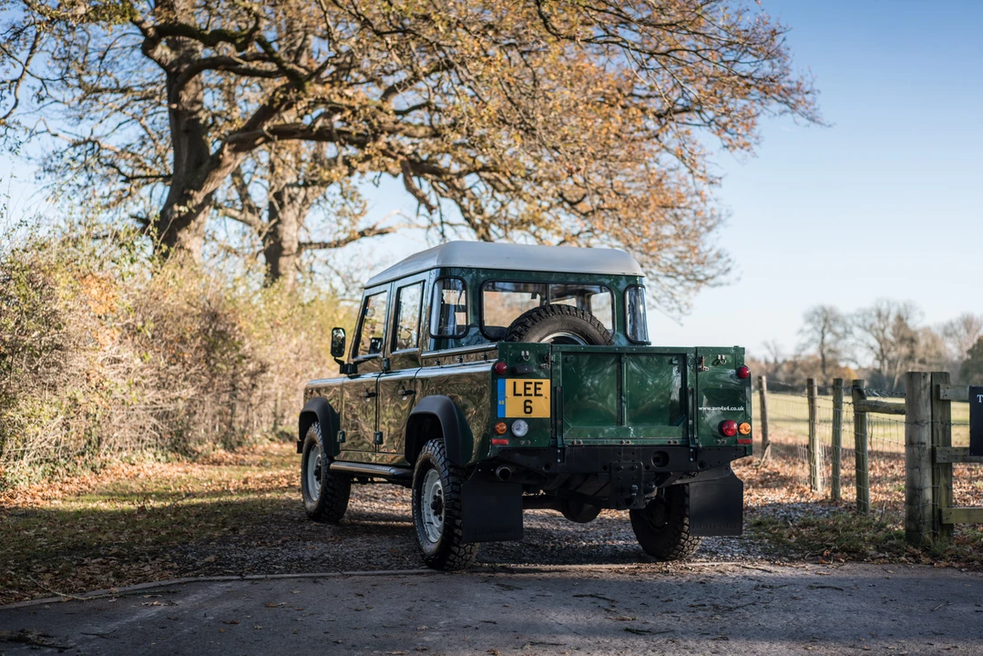 2006 Land Rover Defender 110 - Image 8 of 31