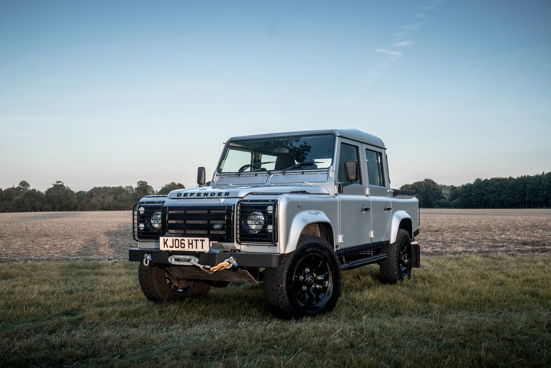 2006 Land Rover Defender 110 - Image 3 of 31