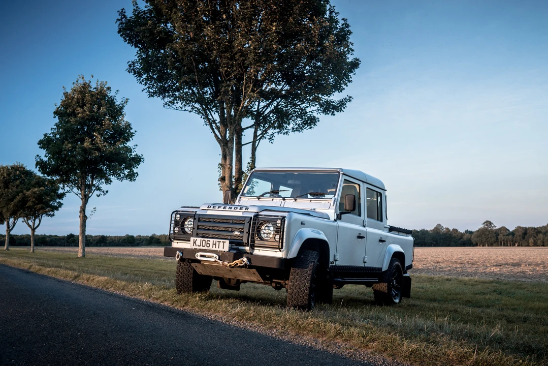 2006 Land Rover Defender 110 - Image 21 of 31