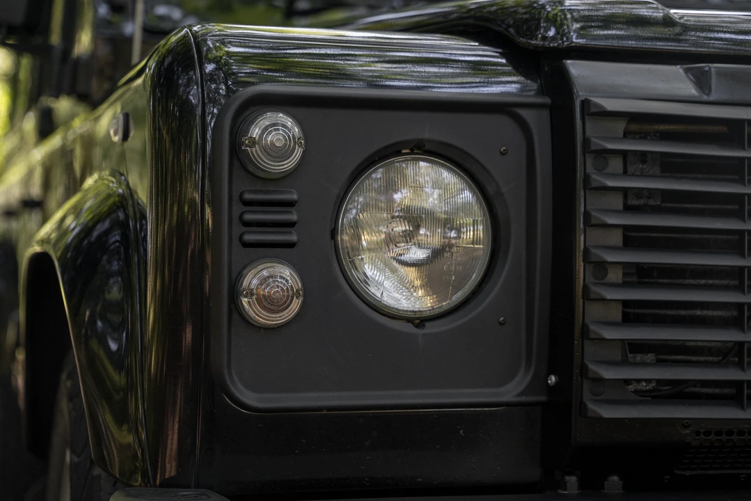 2006 Land Rover Defender 110 - Image 20 of 31