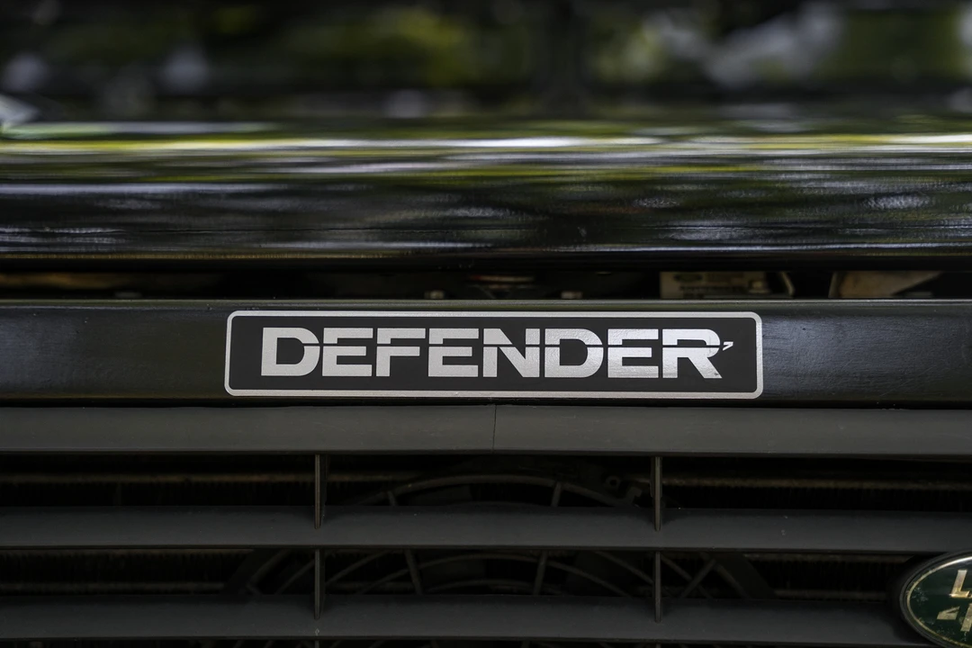 2006 Land Rover Defender 110 - Image 25 of 31
