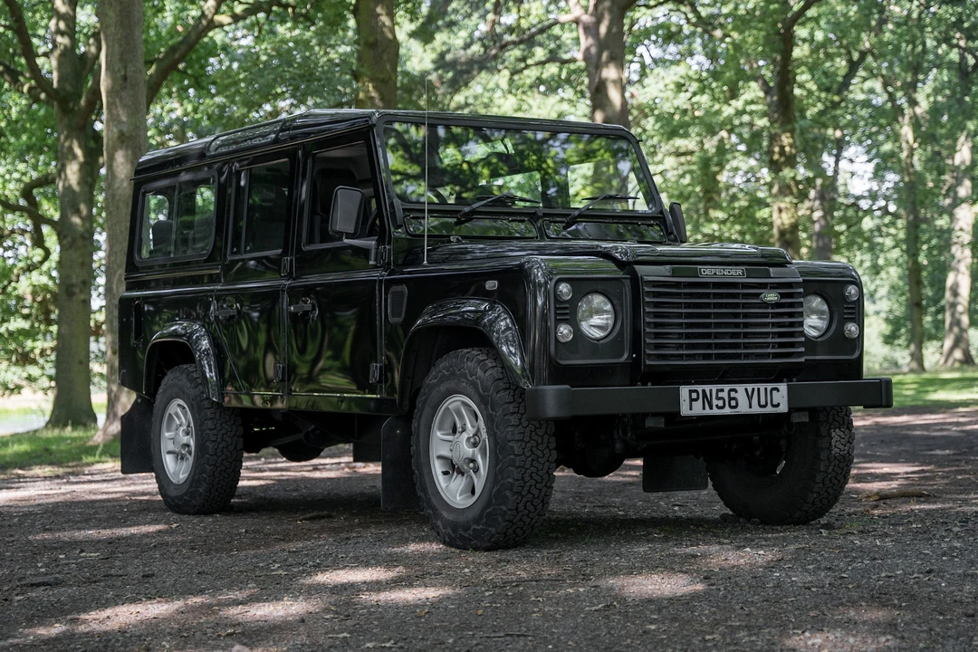 2006 Land Rover Defender 110 - Image 4 of 31
