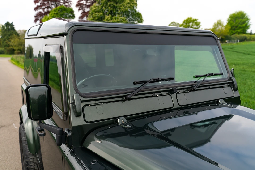 2006 Land Rover Defender 90 - Image 30 of 31