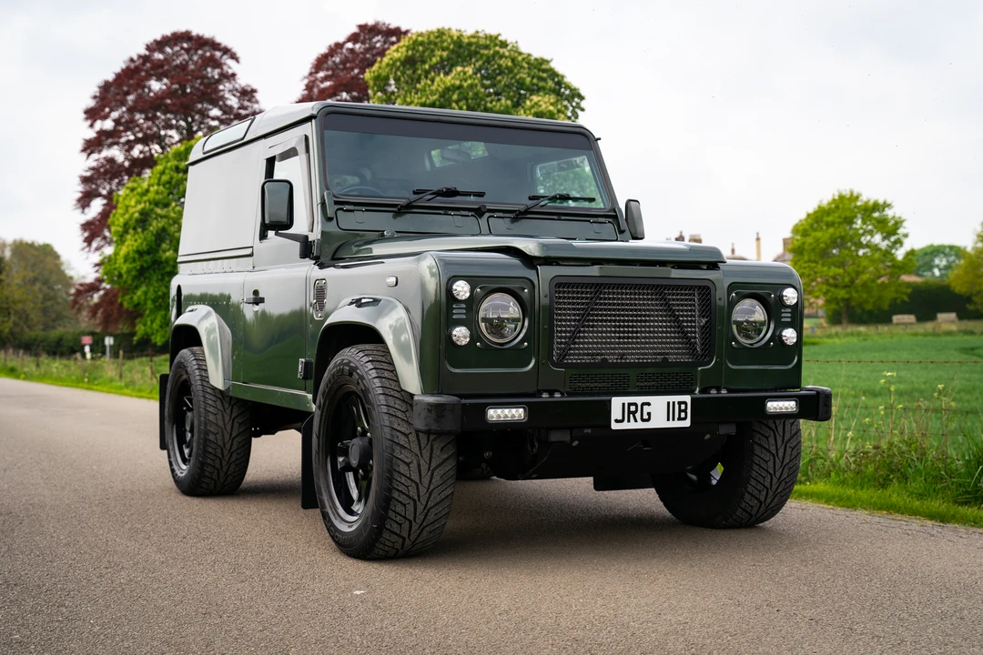 2006 Land Rover Defender 90 - Image 13 of 31