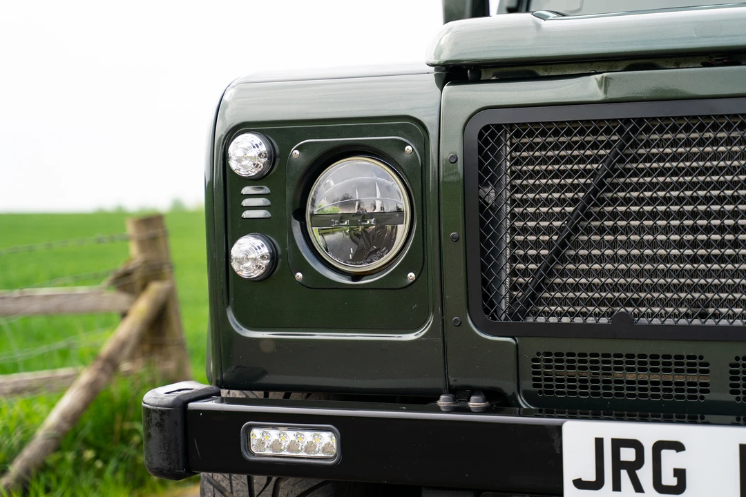 2006 Land Rover Defender 90 - Image 25 of 31
