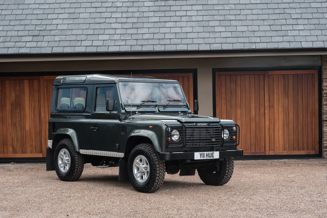 2006 Land Rover Defender 90 - Image 13 of 31