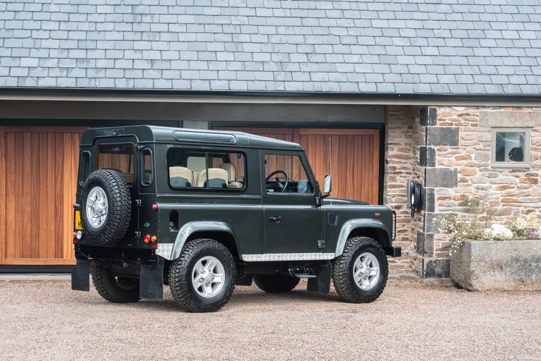 2006 Land Rover Defender 90 - Image 21 of 31