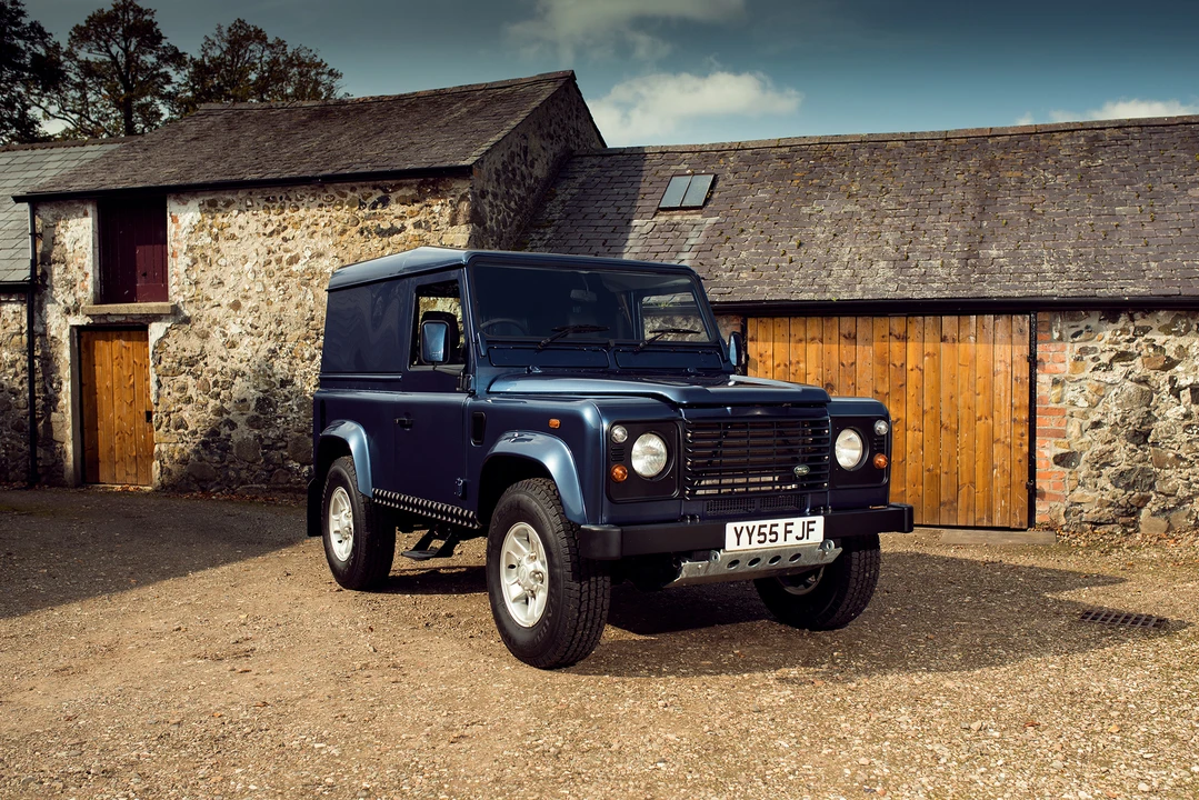 2006 Land Rover Defender 90 - Image 3 of 31