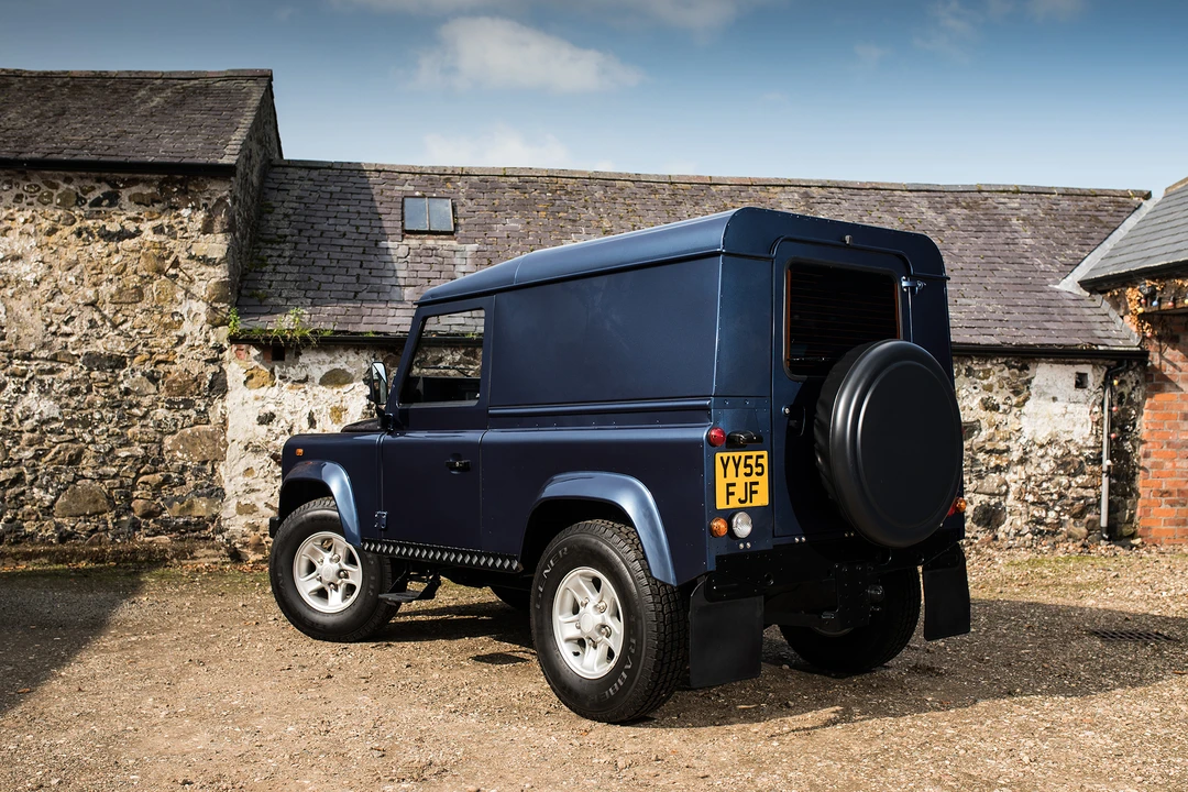 2006 Land Rover Defender 90 - Image 13 of 31