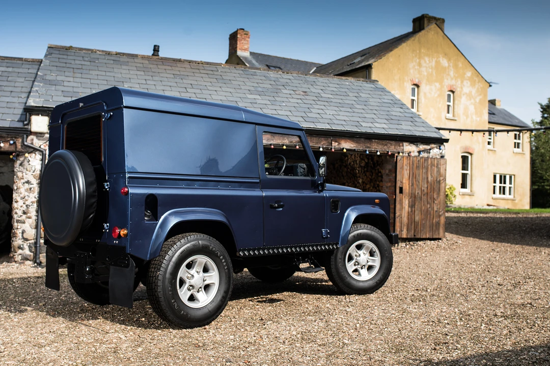 2006 Land Rover Defender 90 - Image 16 of 31