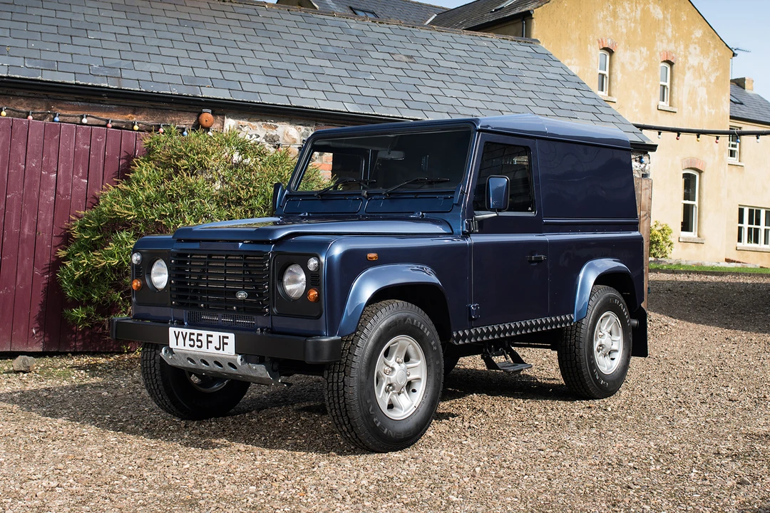 2006 Land Rover Defender 90 - Image 2 of 31