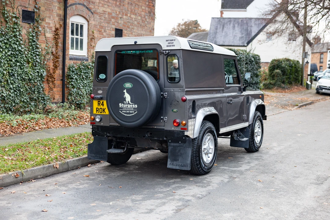 2006 Land Rover Defender 90 - Image 14 of 31