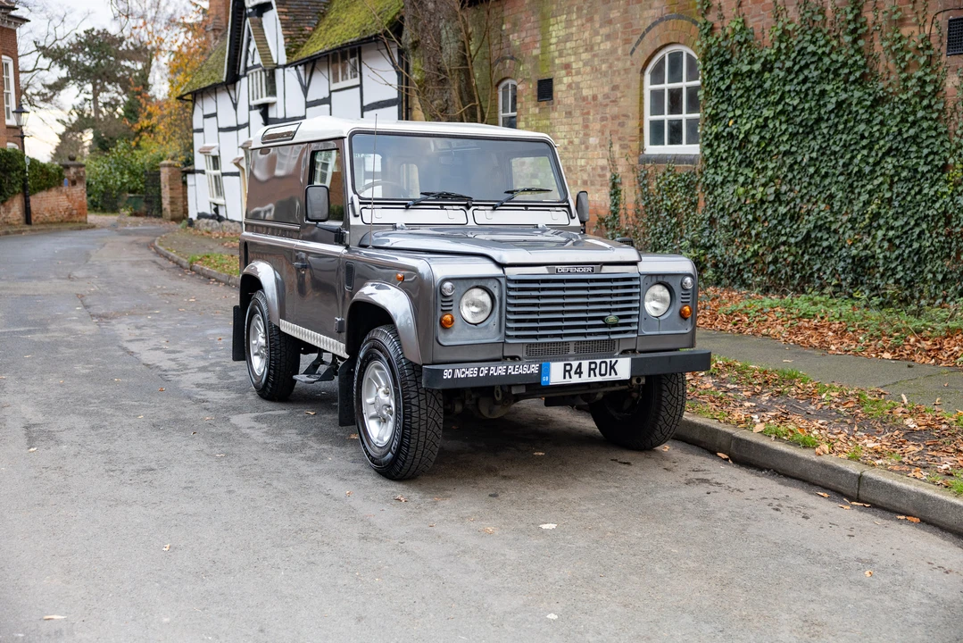 2006 Land Rover Defender 90 - Image 12 of 31