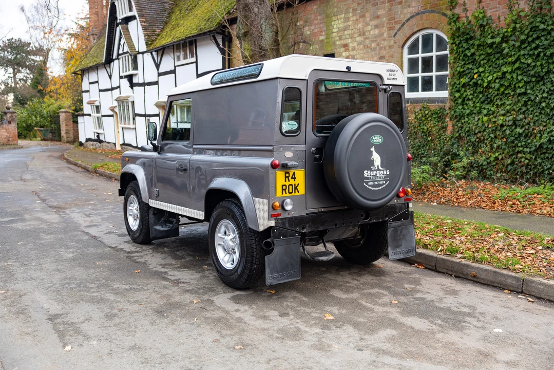 2006 Land Rover Defender 90 - Image 16 of 31