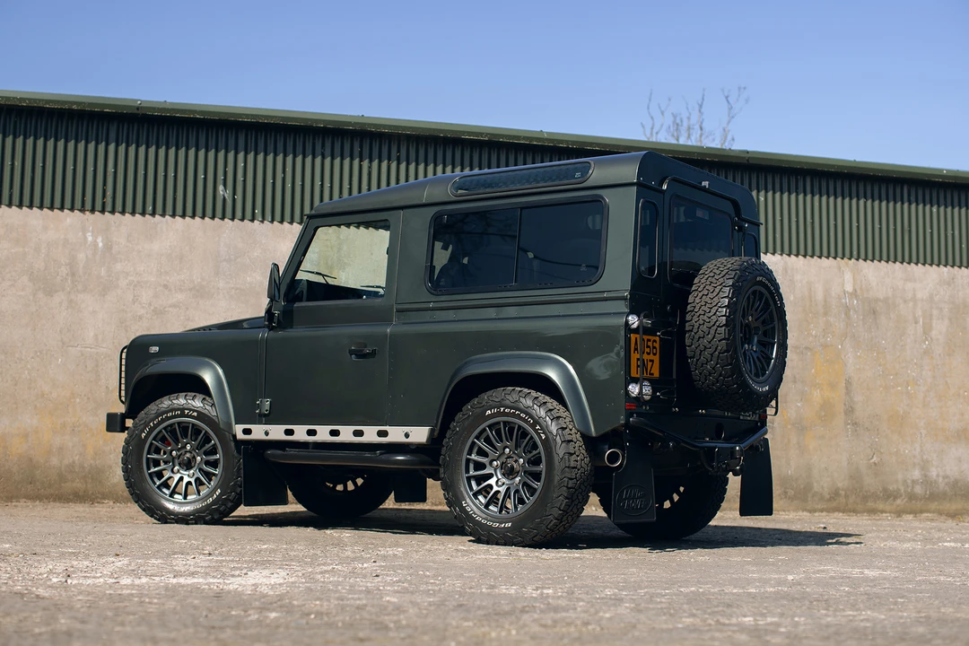 2006 Land Rover Defender 90 - Image 9 of 31