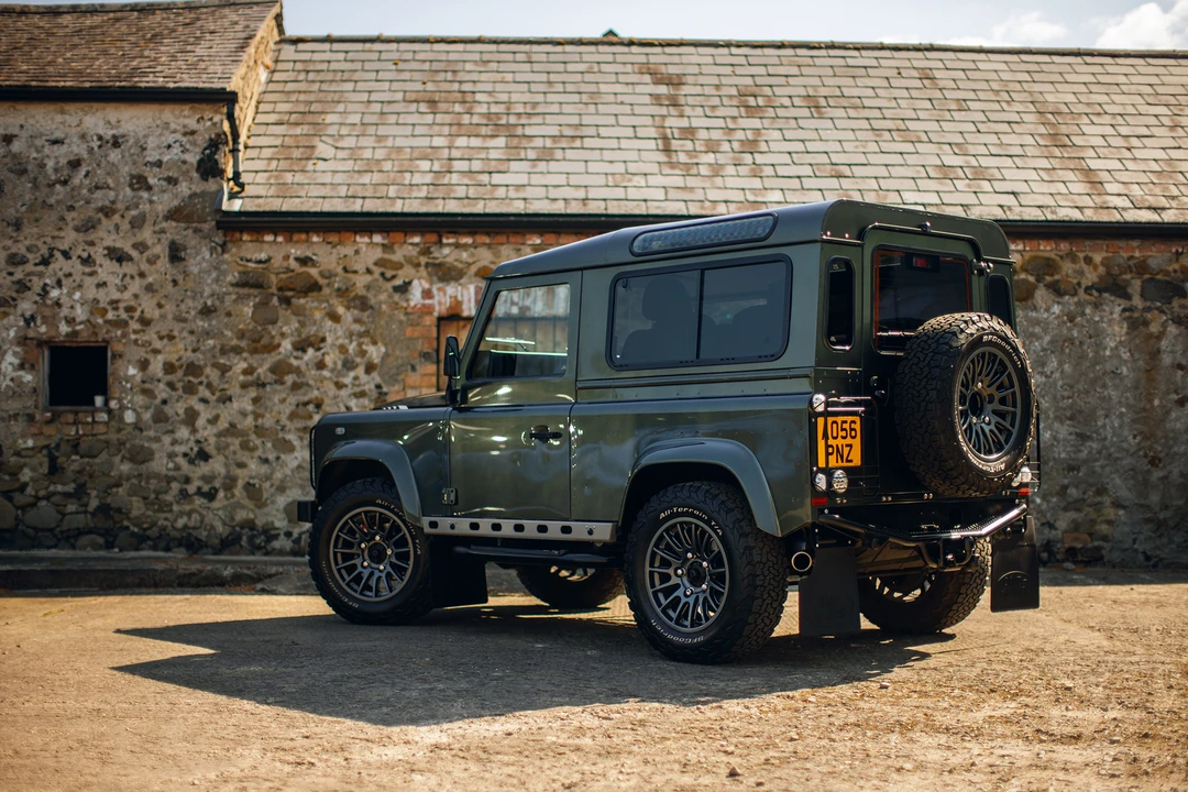 2006 Land Rover Defender 90 - Image 19 of 31