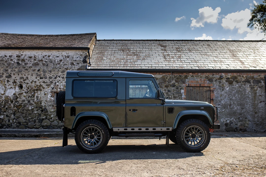2006 Land Rover Defender 90 - Image 16 of 31