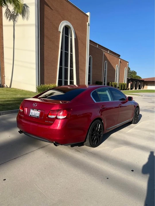 2006 Lexus GS 3rd Gen - Image 2 of 10