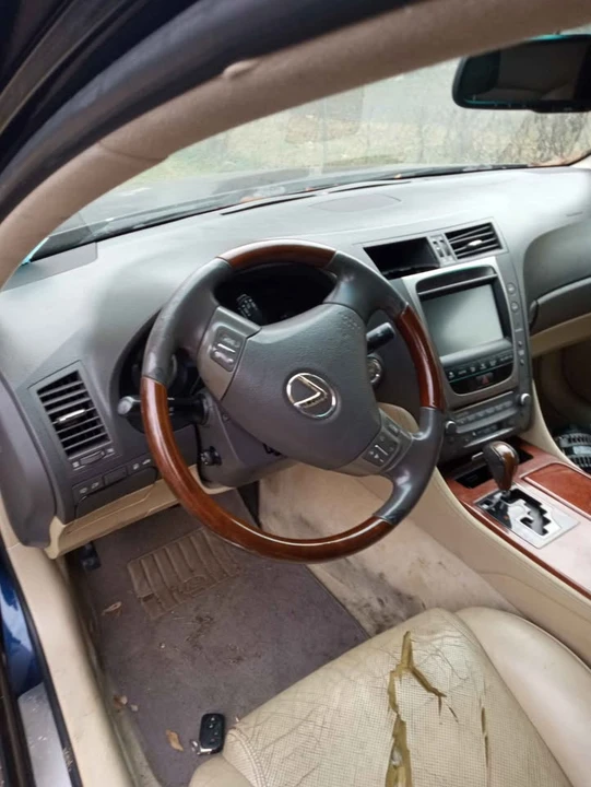 2006 Lexus GS 3rd Gen - Image 6 of 10