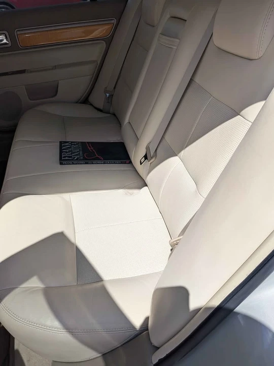 2006 Lincoln MKZ - Image 7 of 10