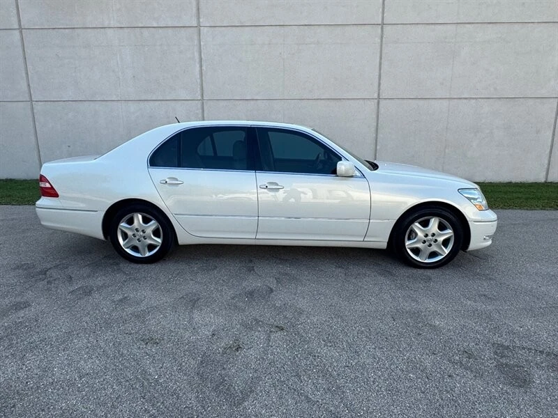 2006 Lexus LS 3rd Gen - Image 3 of 4