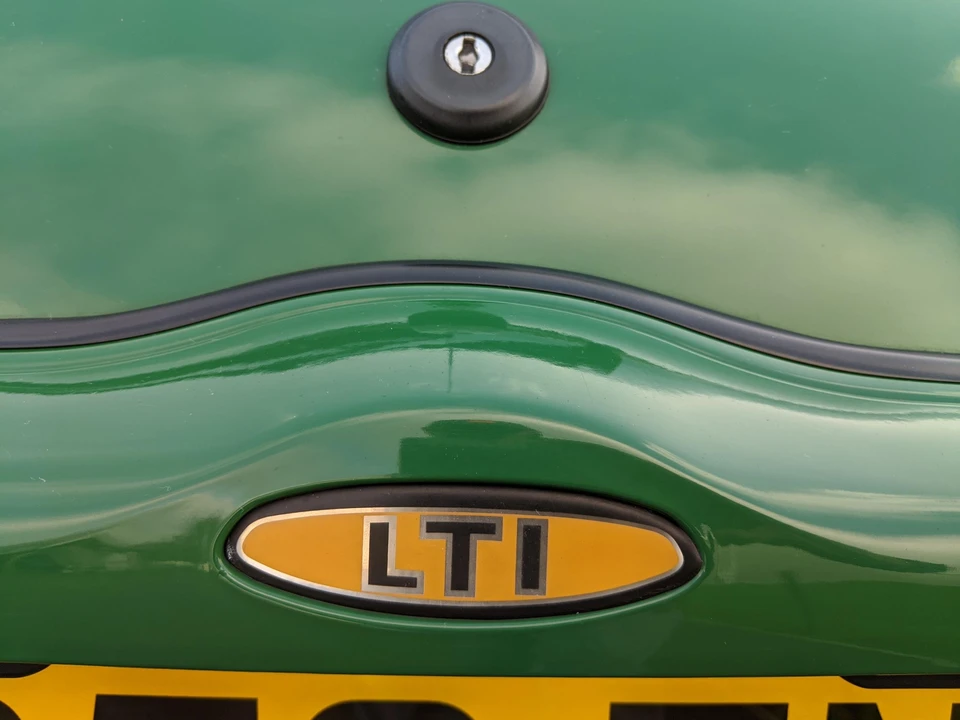 2006 LTI - Image 16 of 31