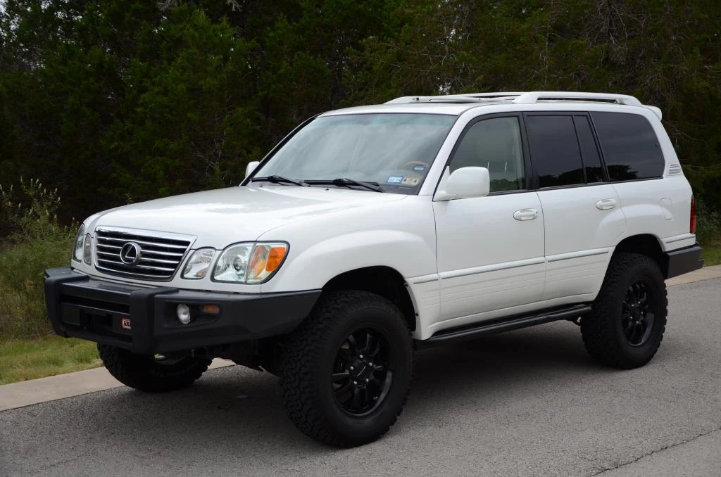 2006 Lexus LX 2nd Gen - Image 4 of 28