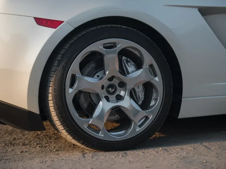2006 Lamborghini - Image 13 of 29