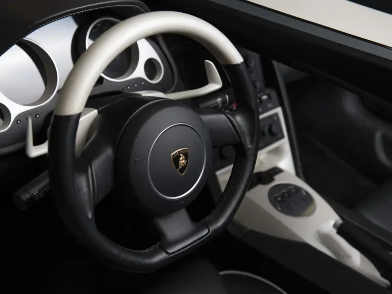 2006 Lamborghini - Image 20 of 29
