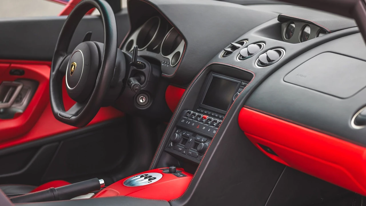 2006 Lamborghini Gallardo - Image 21 of 31